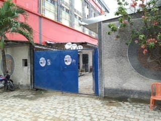 Entrée du siège SOCICO à Douala